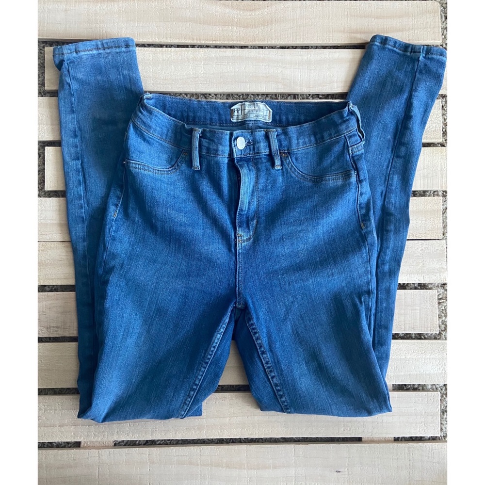Free People High Rise light wash Jean - Picture 3 of 4